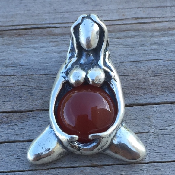 Goddess of Abundance Pendant .925 Sterling Silver w/ genuine Carnelian gem USA - Picture 7 of 13
